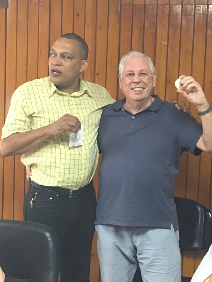 Frutífero diálogo entre professores britânicos e cubanos