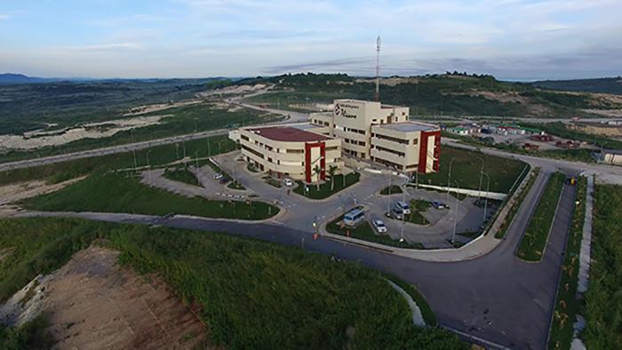 Em 2016 foi inaugurado o Centro de Negócios Pelícano, sede do Gabinete da ZEDM.