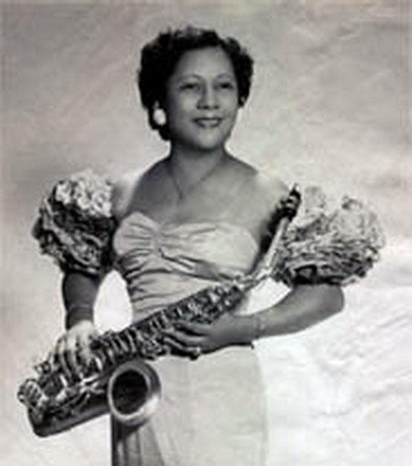 Concepción Castro Zaldarriaga foi a primeira diretora de Anacaona, que passou de hepteto a jazz band e de charanga típica à orquestra que é hoje. 
