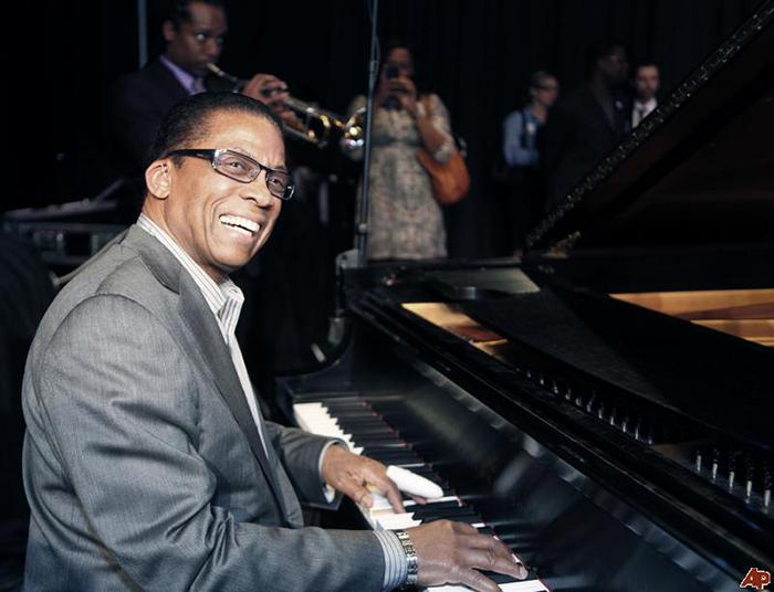 Herbie Hancock é o autor de uma das composições jazzísticas mais populares da história, Watermelon Man, de 1962, um sucesso desde seu começo, interpretada pelo grande percussionista cubano Mongo Santamaría.