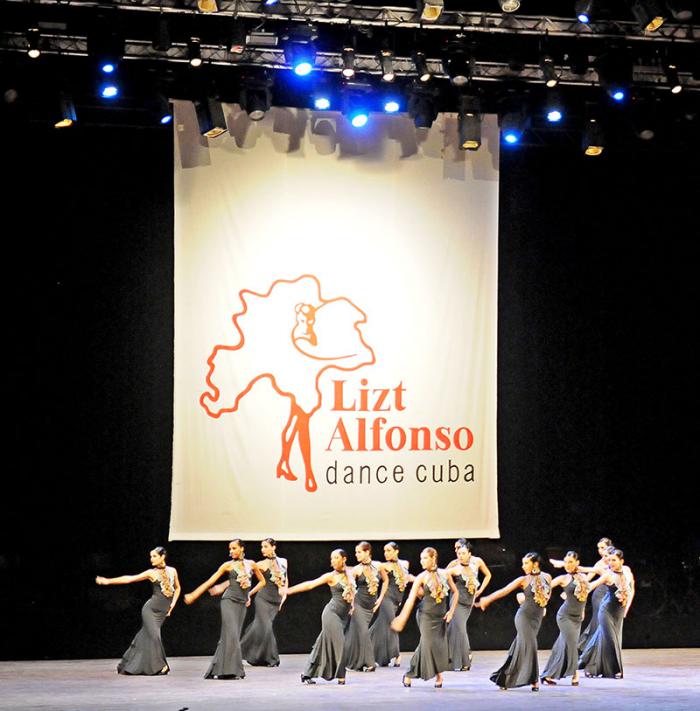 O Ballet infantil da companhia de Lizt Alfonso durante a inauguração do Congresso Universidade 2016, no Teatro Karl Marx, de Havana.