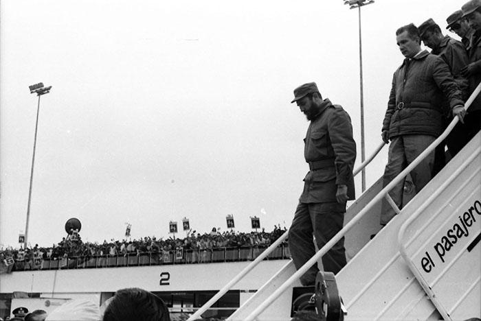 Fidel chegou ao Peru em 4 de dezembro de 1971, em uma escala de sua viagem de volta do Chile.