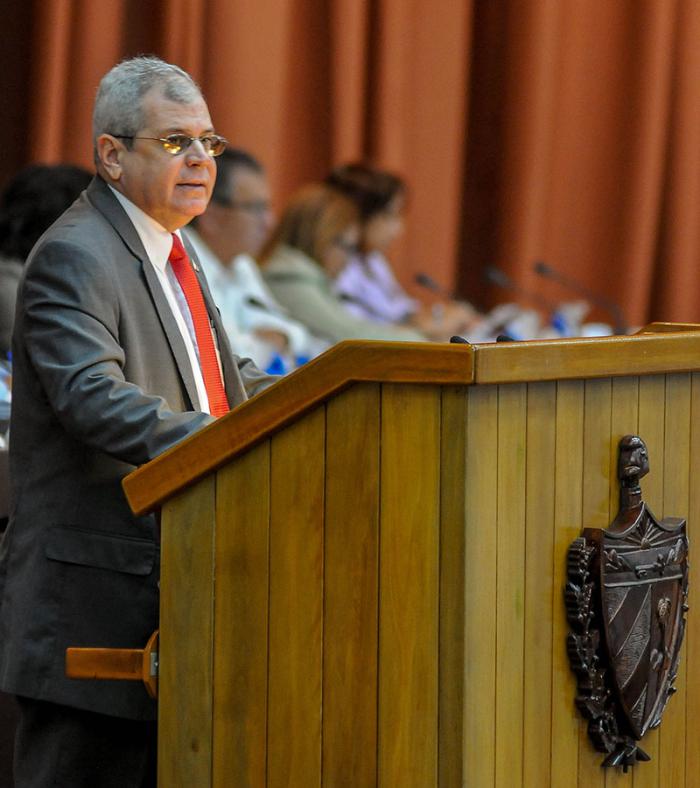 O secretário do Conselho de Estado, Homero Acosta.