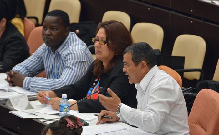 Após a consulta popular, o Projeto retornará à Assembleia.