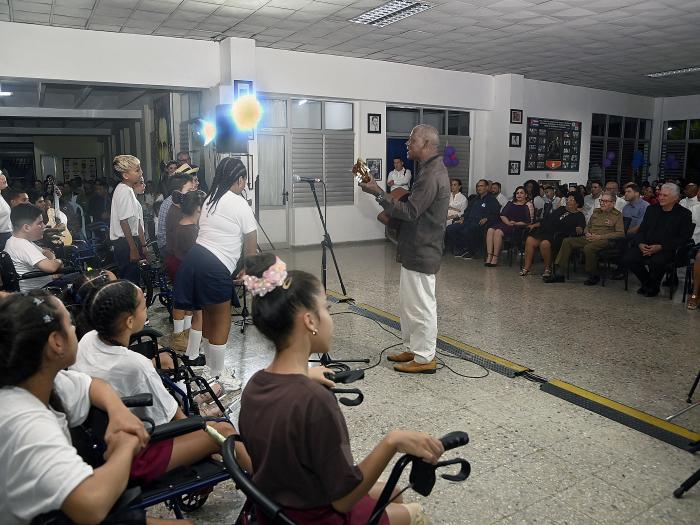 Escuela Solidaridad con Panamá