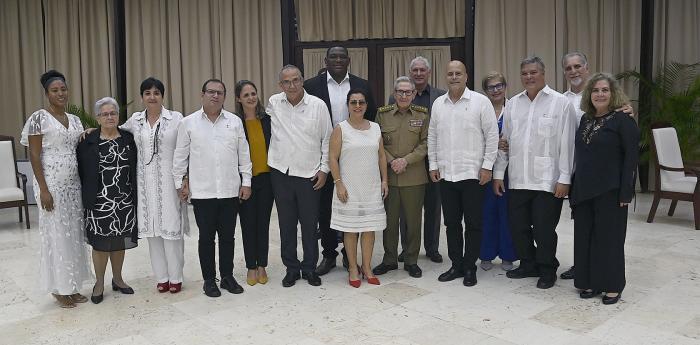 Dez anos após o retorno, gratidão e lembrança