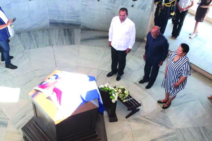 Homenaje a Martí y Fidel 